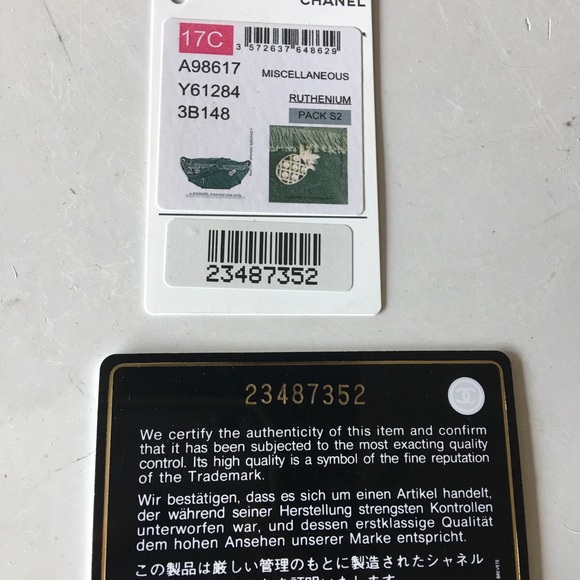 Chanel -SOLD - Picture 4 of 8